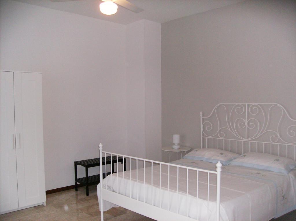 Bed and Breakfast Sant'Ermete Matino Habitación foto